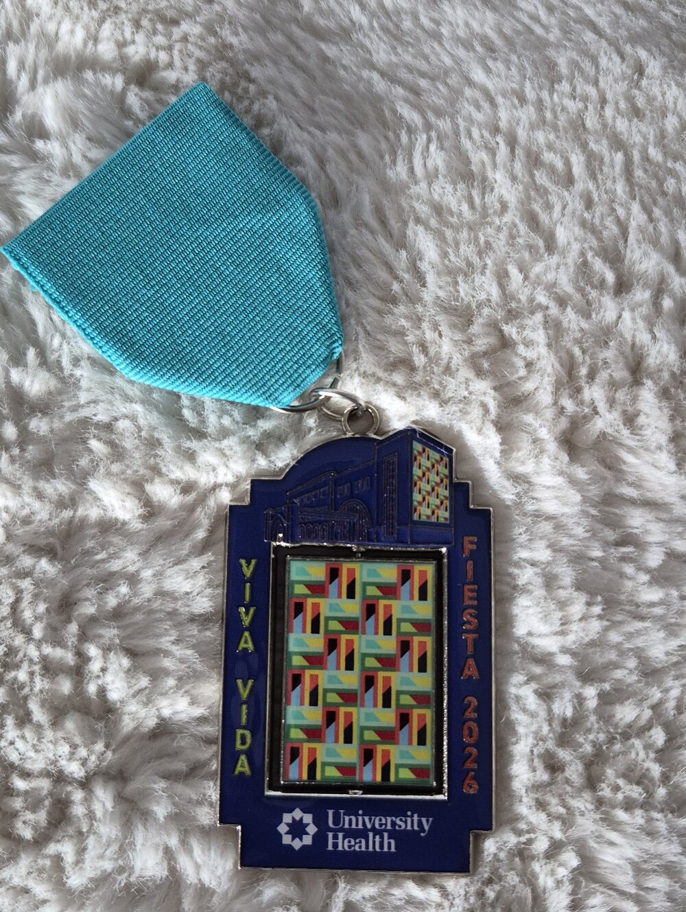 NWT San Antonio Fiesta Viva Vida Medal 2026 Convertable by University Health